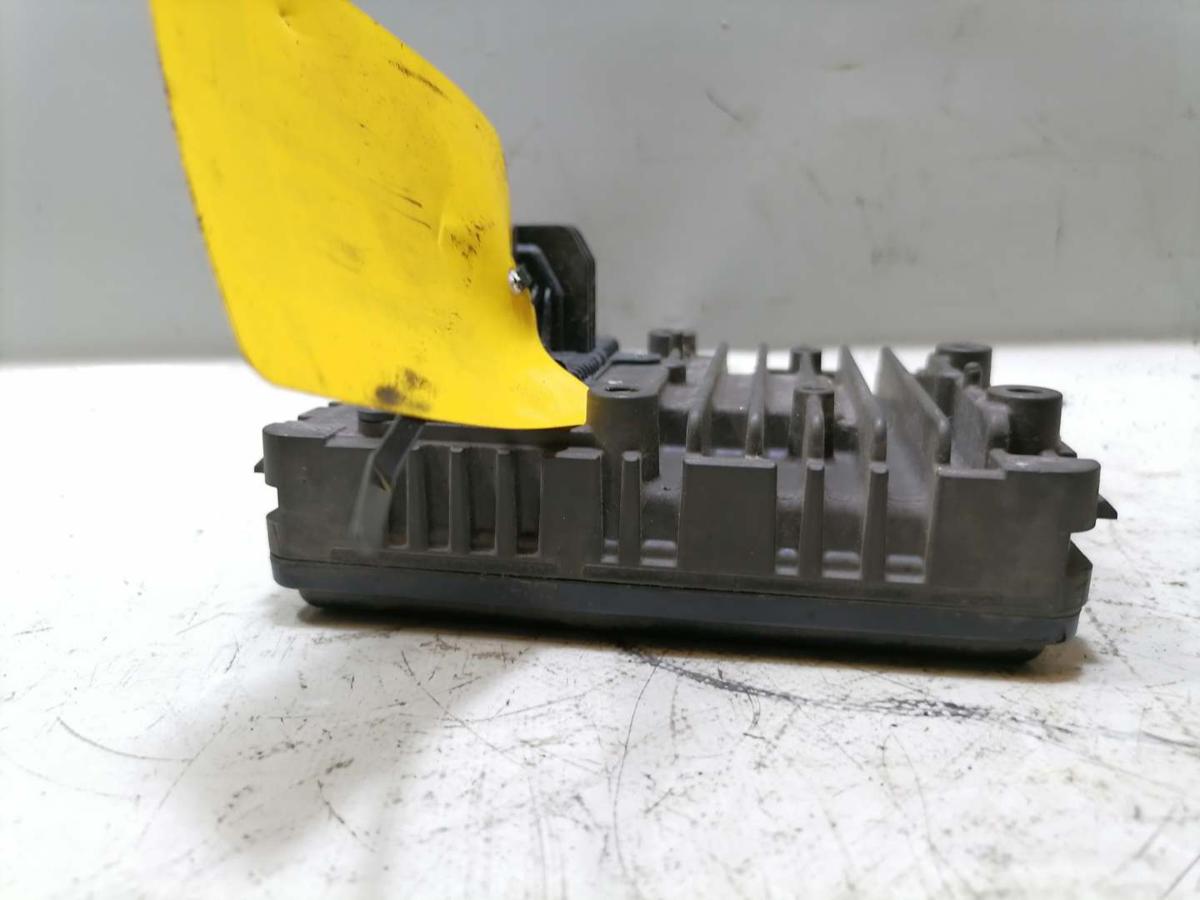 BMW 7er G70 original Radarsensor vorn Bj.2022